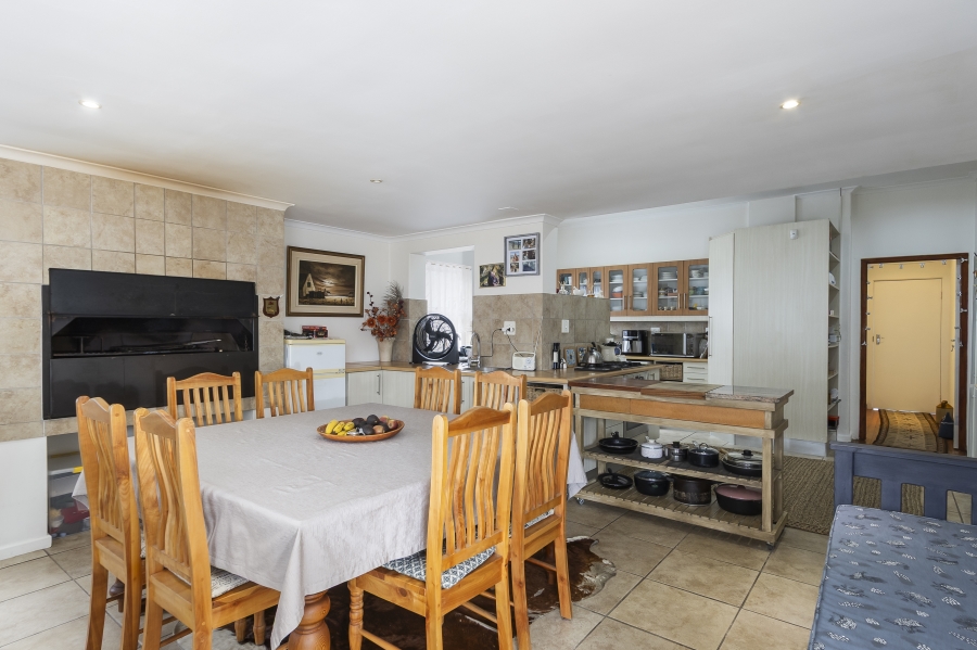 3 Bedroom Property for Sale in Lochnerhof Western Cape